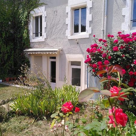 Gite Le Mage - Maison De Retrouvailles Saint-Marcel  Exteriör bild