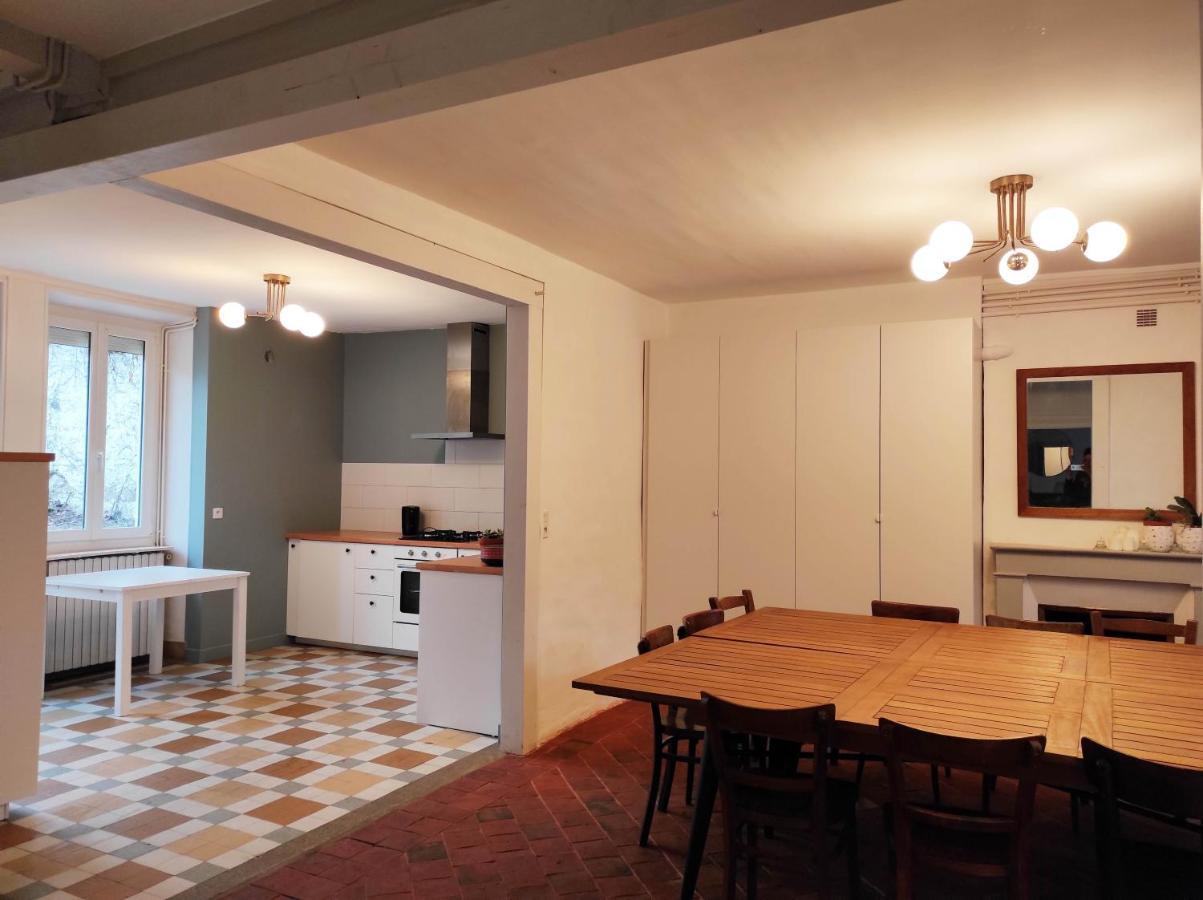 Gite Le Mage - Maison De Retrouvailles Saint-Marcel  Exteriör bild
